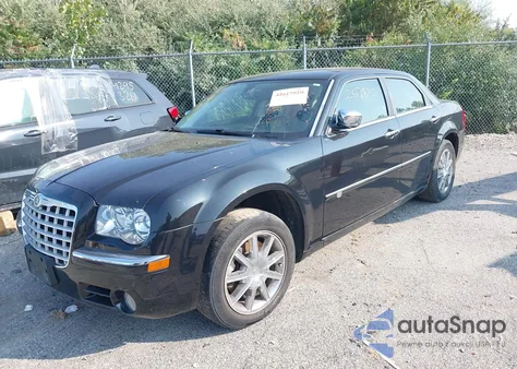 2008 Chrysler 300C из США, поврежденный, VIN 2C3LK63H88H193800